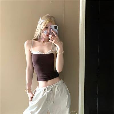 惠特妮·卡明:我能摸摸吗?